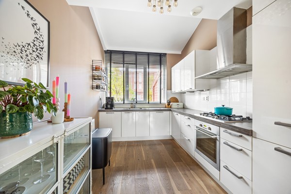 Medium property photo - Bellemeerstraat 25, 2493 XP Den Haag